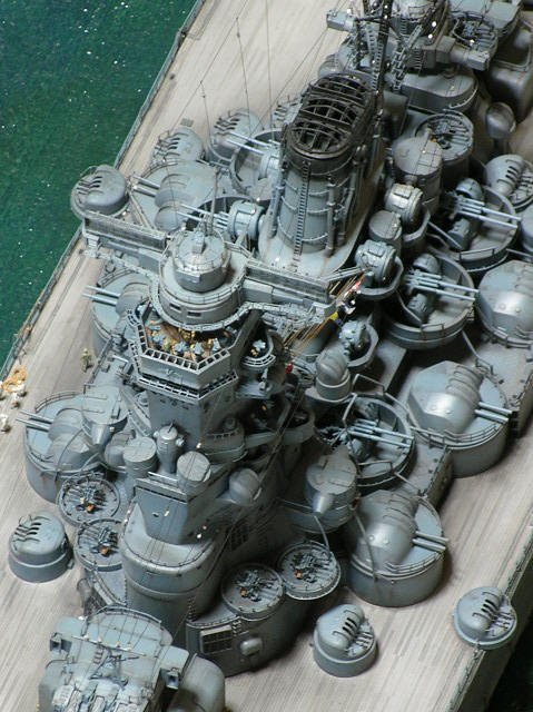1/200 Yamato R/C Running Gear Set - WWII IJN Japanese Navy Battleship (Nichimo)